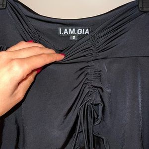 I AM GIA small black skirt! Never worn